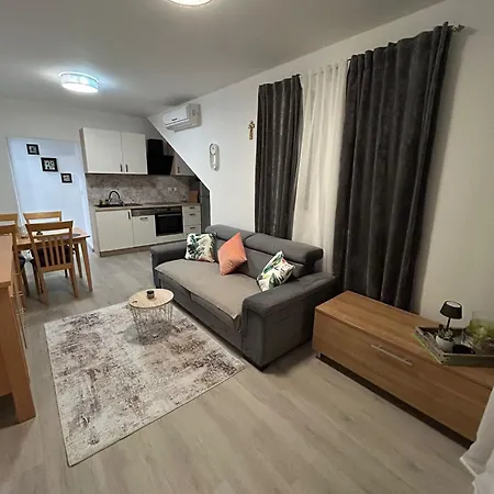 Apartment Adele *